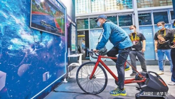 江南·体育(中国)官方网站-JN SPORTS骑进秋天乘风而行在秋日邂逅更多城市(图4)